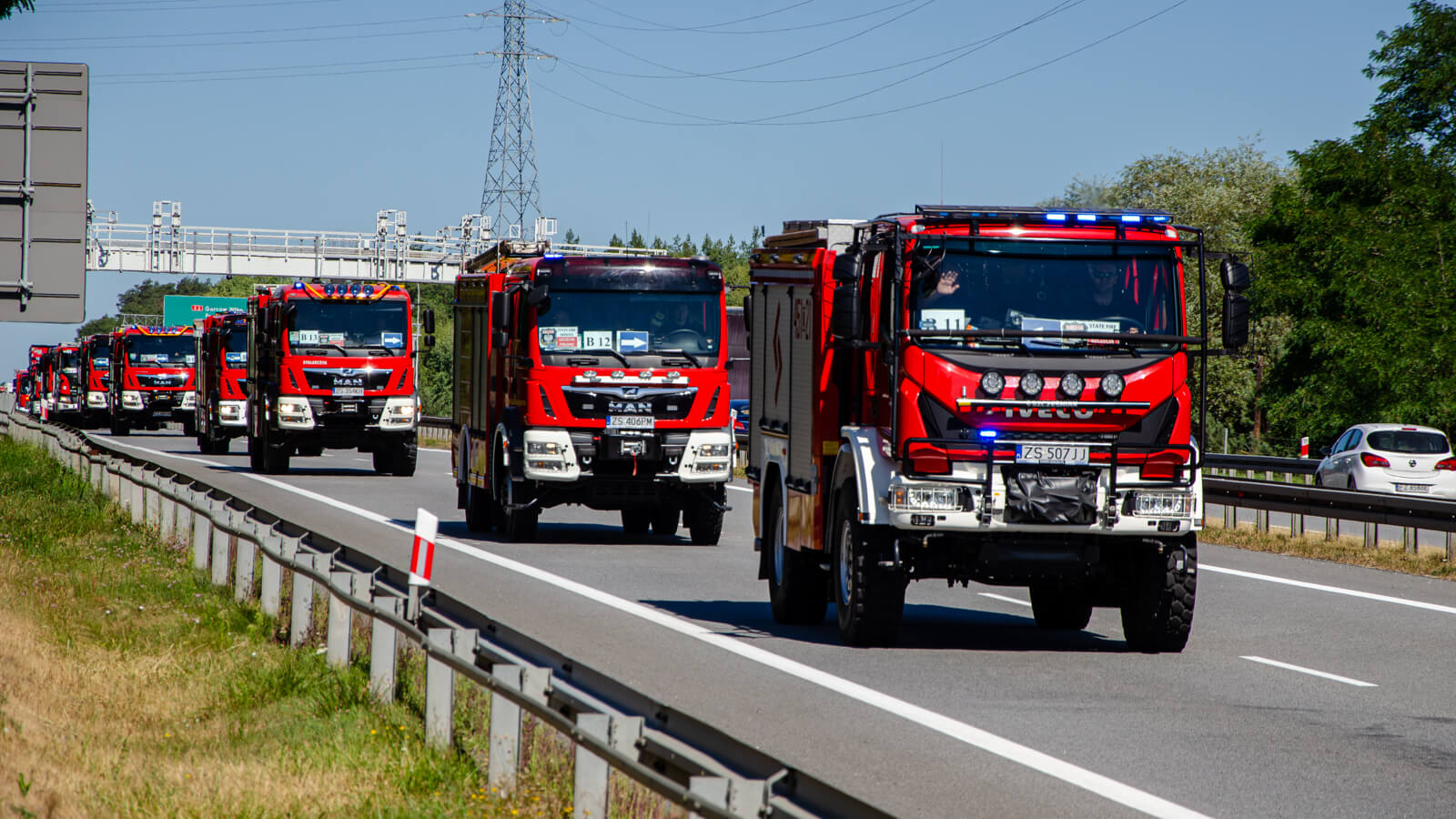 wozy strażackie na drogach Lubuskie - Łagów ćwiczenia straż