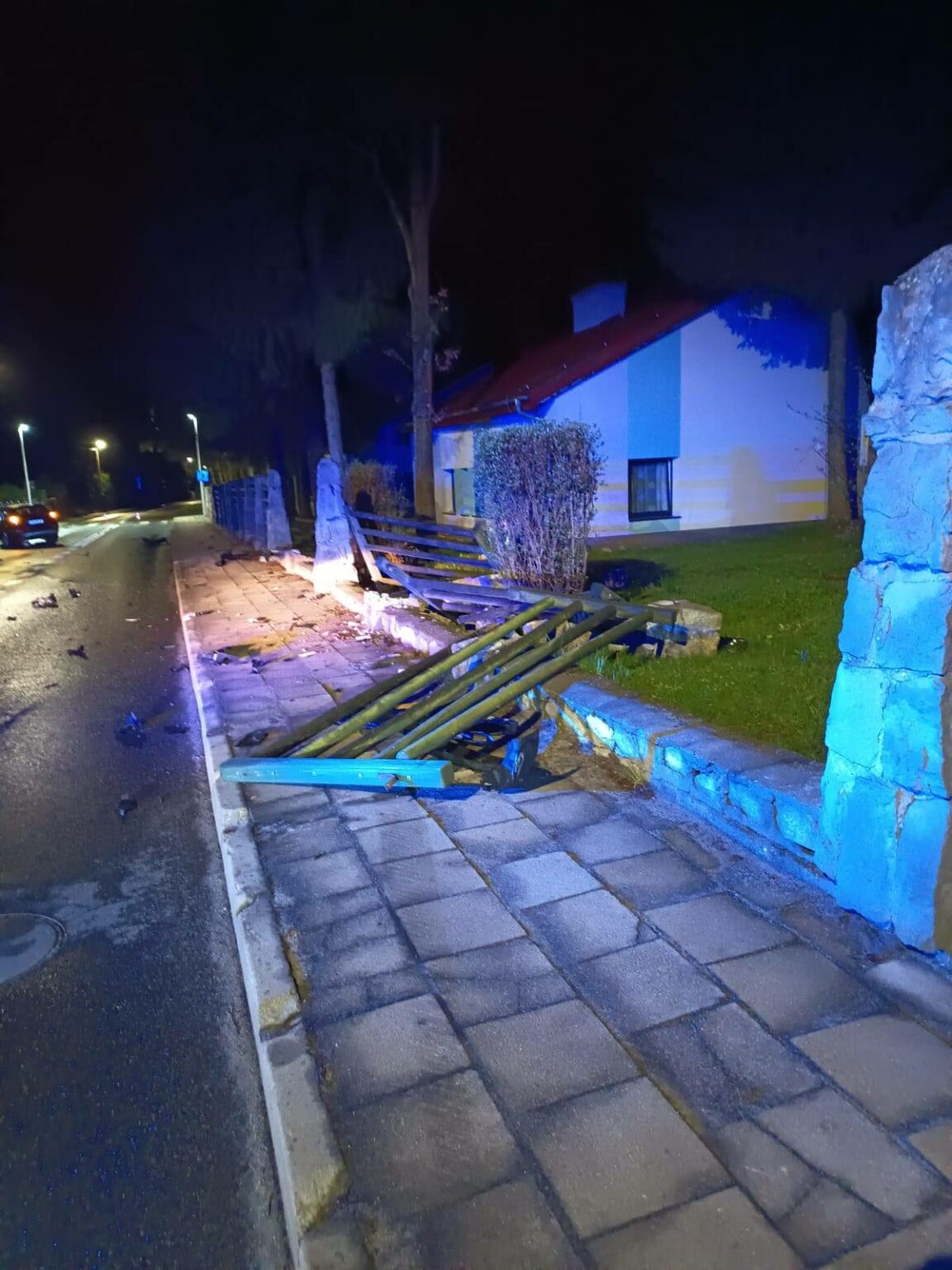 zielona g&oacute;ra wypadek - pijany kierowca Drzonk&oacute;w