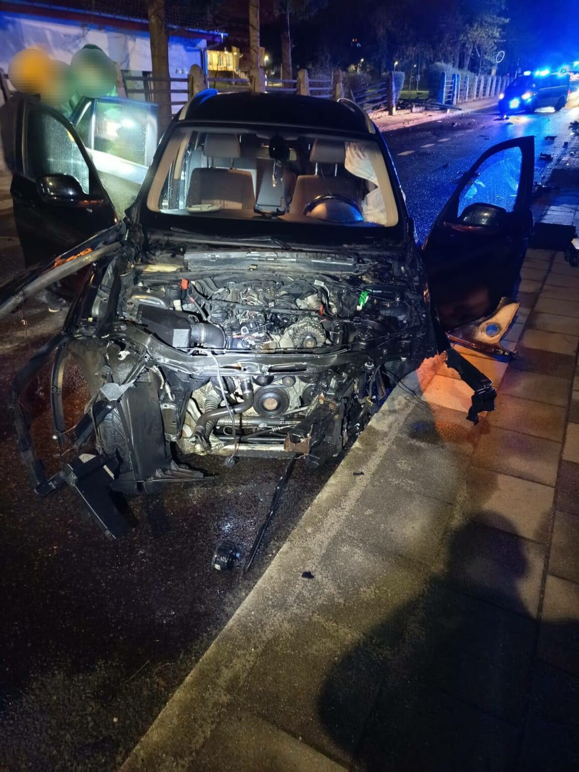 zielona g&oacute;ra wypadek - pijany kierowca Drzonk&oacute;w