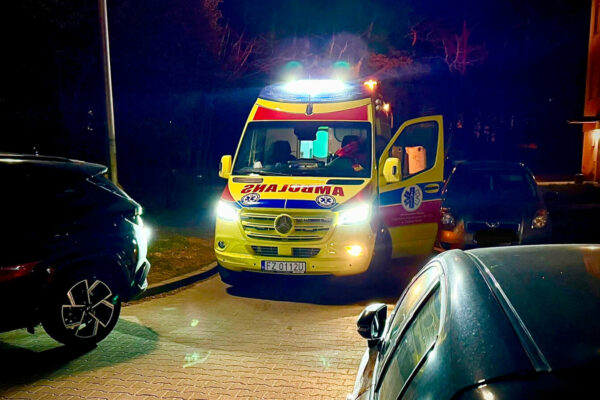 karetka nie mogła dojechać - pogotowie Zielona Góra