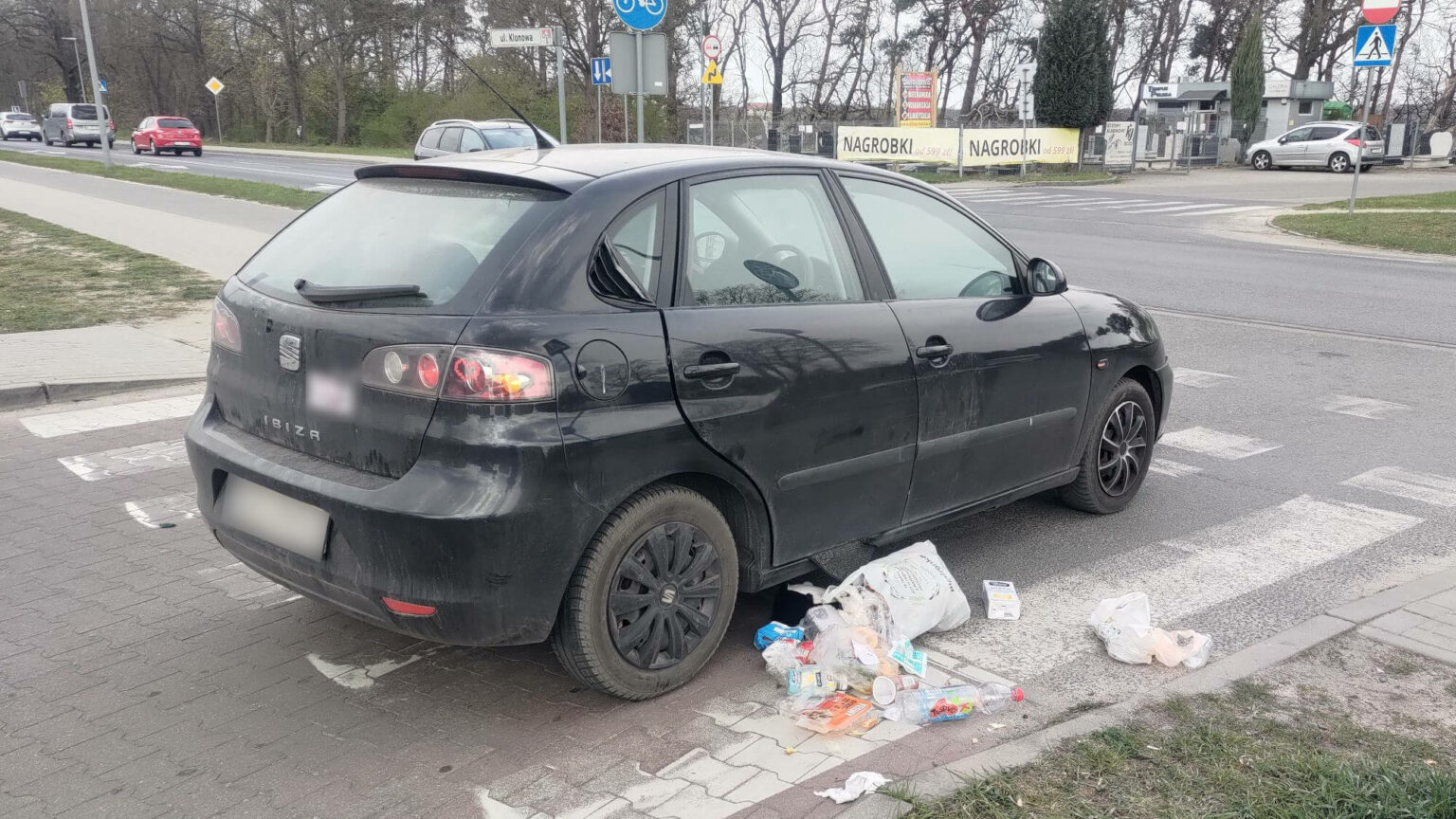 nielegalne przewozy Żary Żagań - kierowca pr&oacute;bował uciec