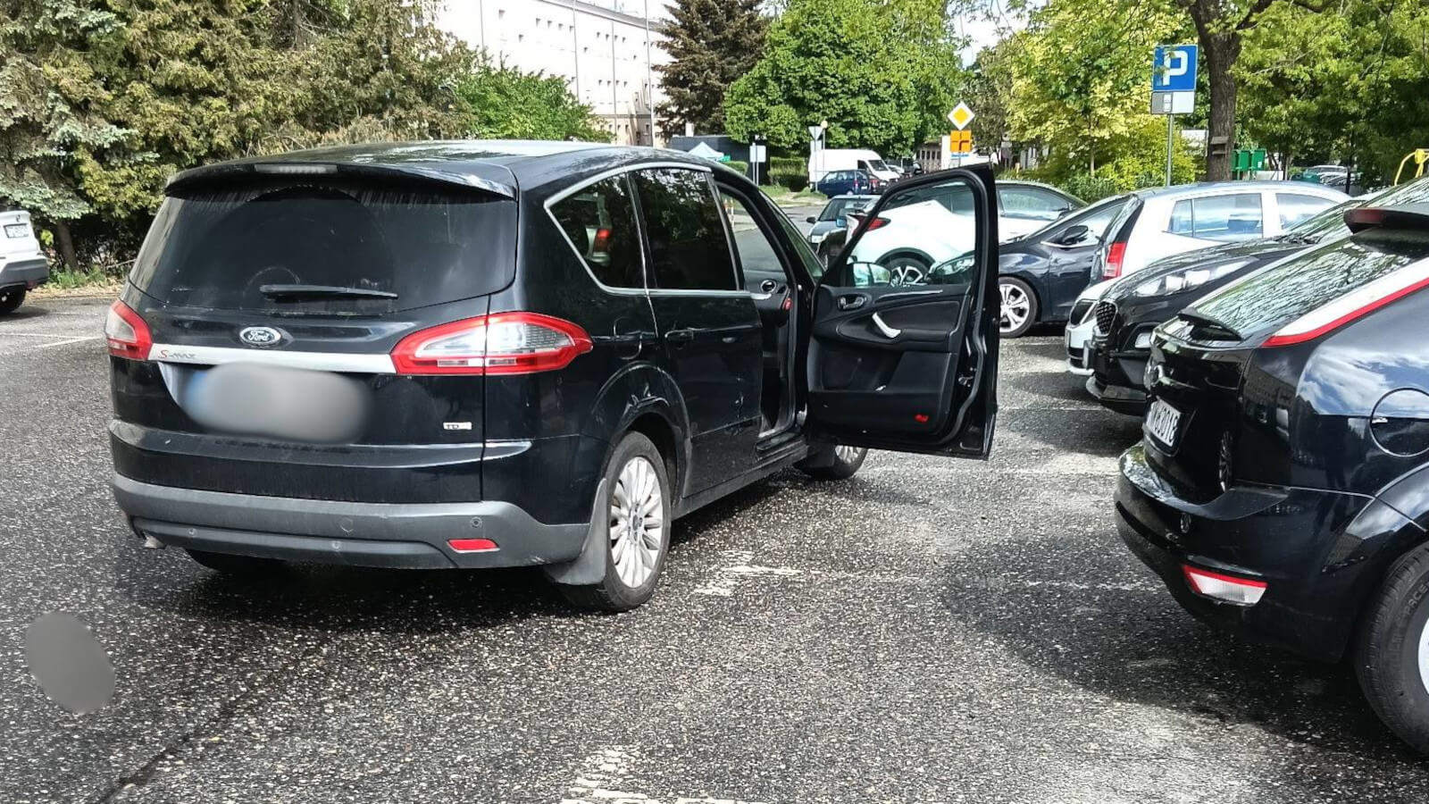 kolizja Zielona Góra - kobieta próbowała odjechać