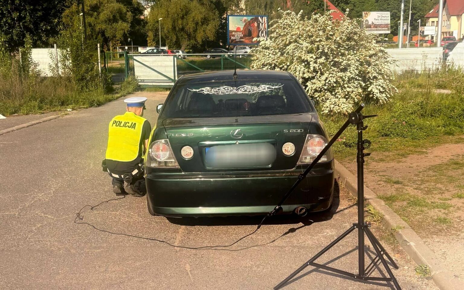 kontrole policji Zielona G&oacute;ra - sonometr policja