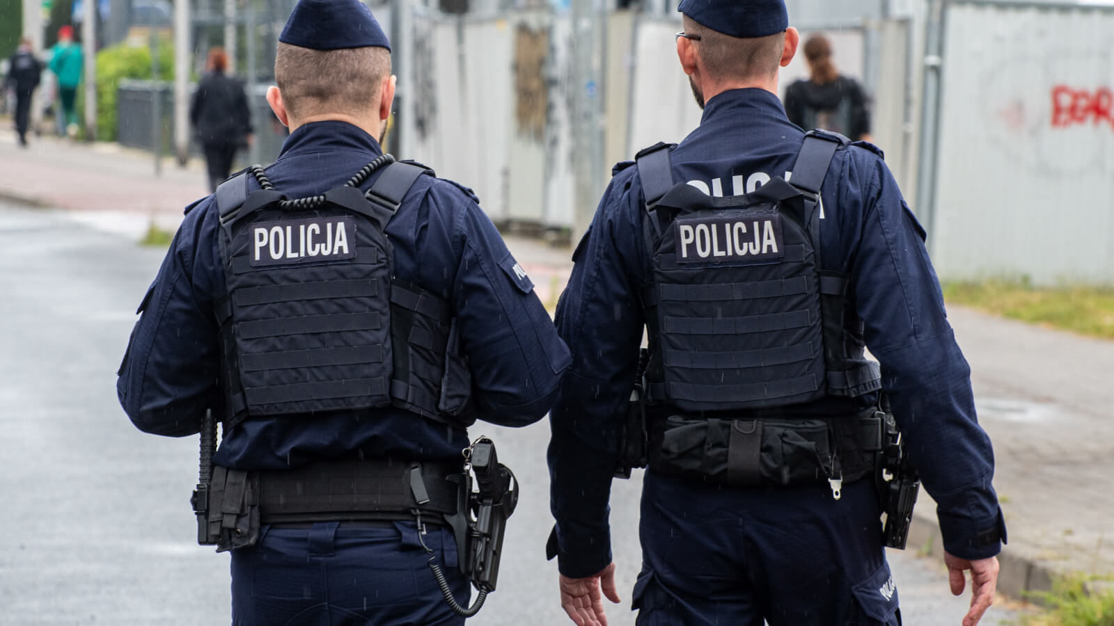 policjant zostawił broń Zielona Góra - broń zostawiona na stacji paliw