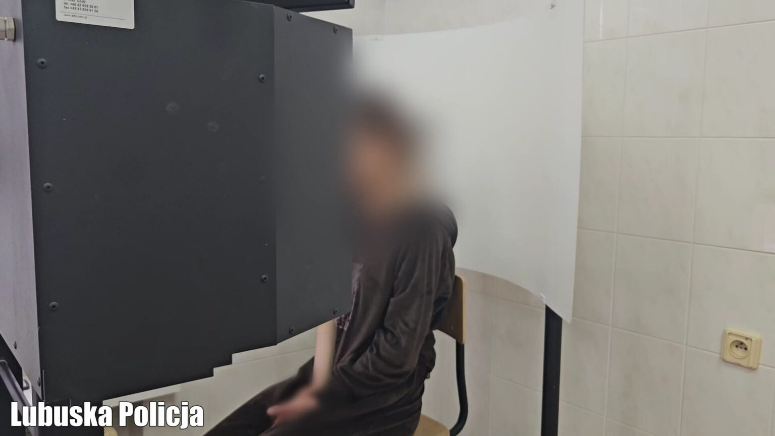 pościg Zielona G&oacute;ra - kradzieże katalizator&oacute;w