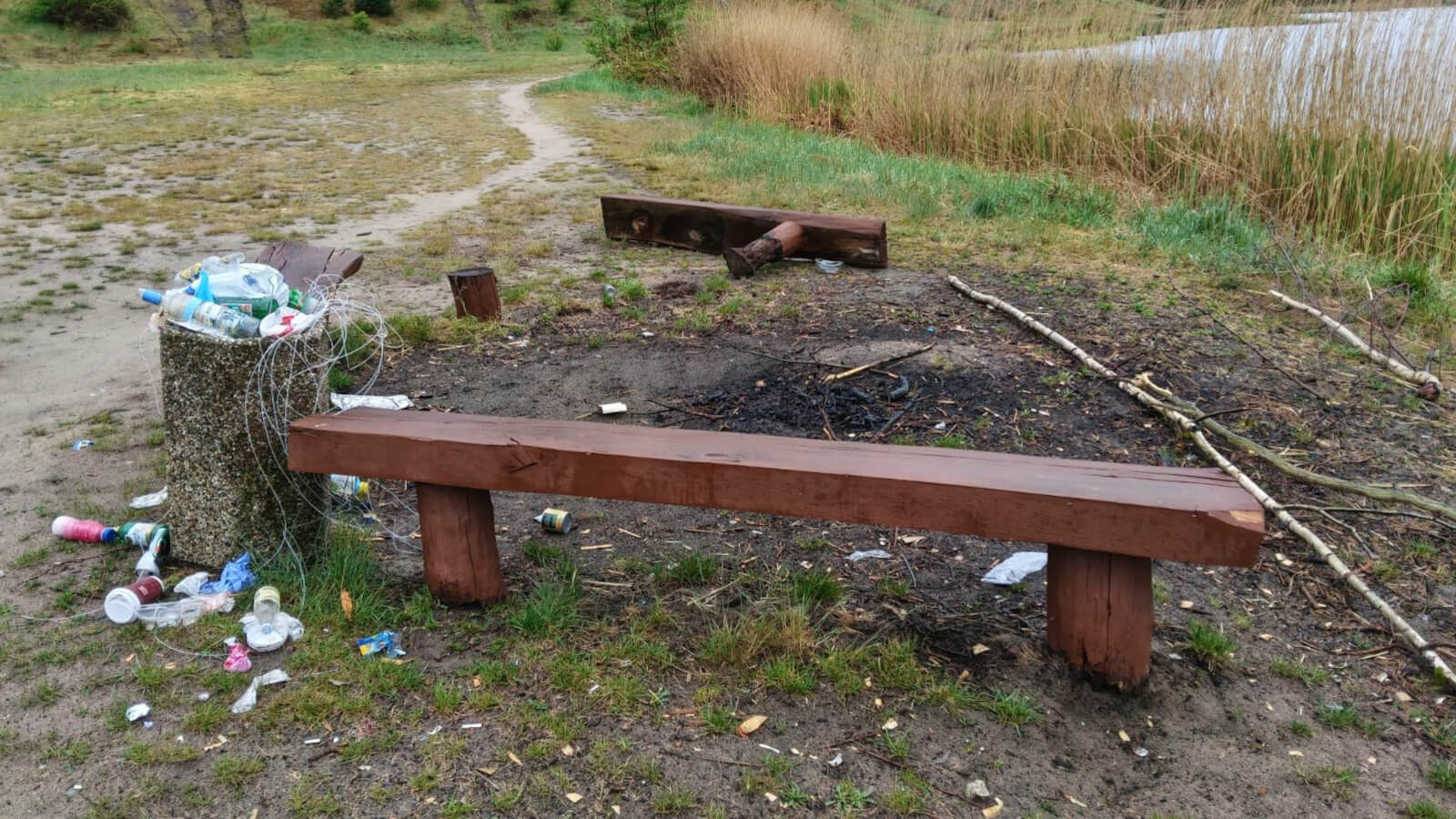 zalew Czerwieńsk dewastacja - wandale Zielona Góra