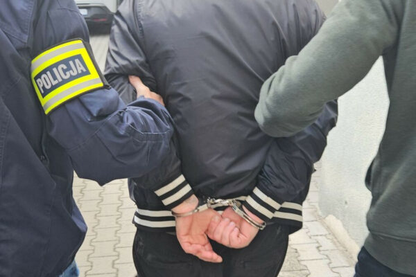 kradzież kosmetyków Zielona Góra - zatrzymanie przez policję