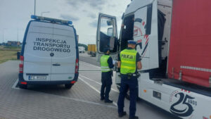 Duża akcja służb na S3. Kierowca stracił cały limit punktów karnych (ZDJĘCIA)