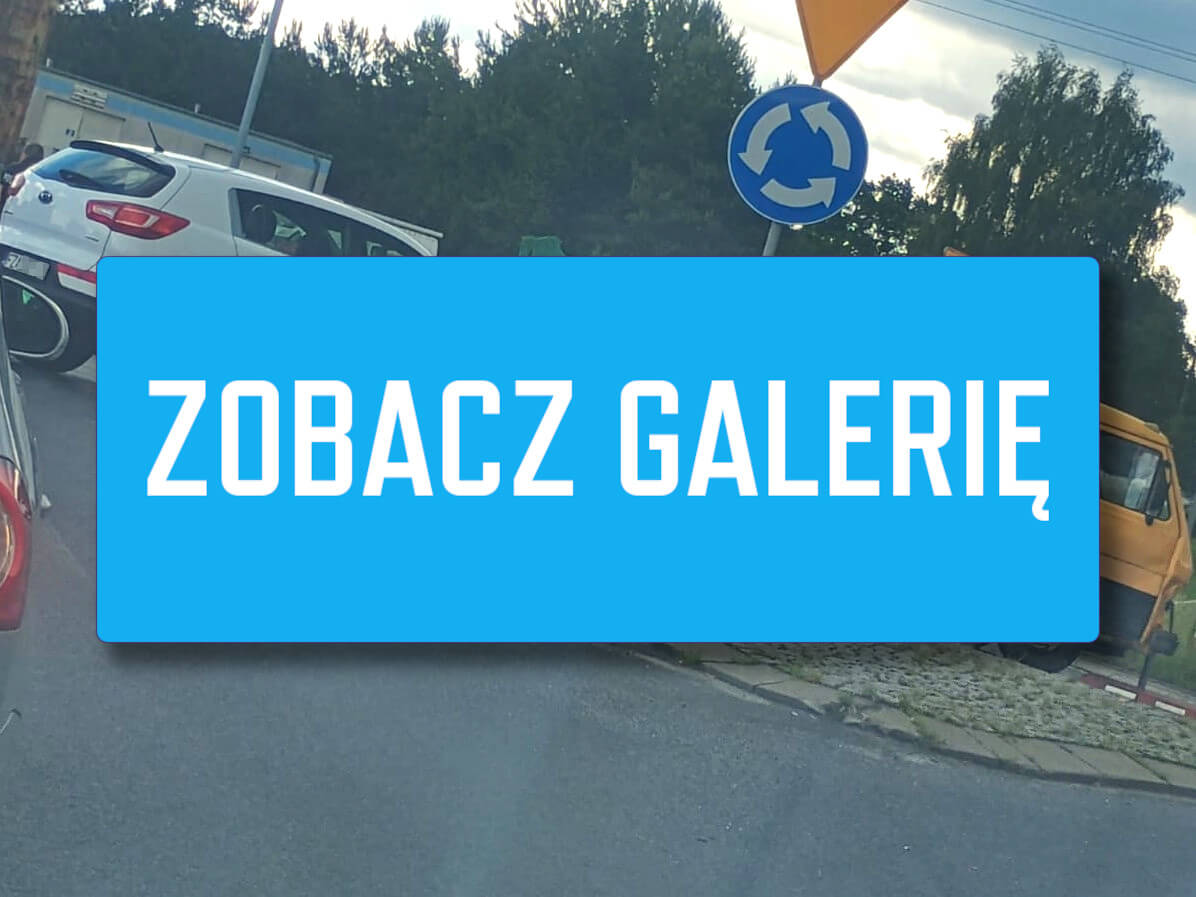 Kraksa na obwodnicy Żar. Utrudnienia w miejscu, które od lat budzi problemy wypadek Żary - DK12 Żary
