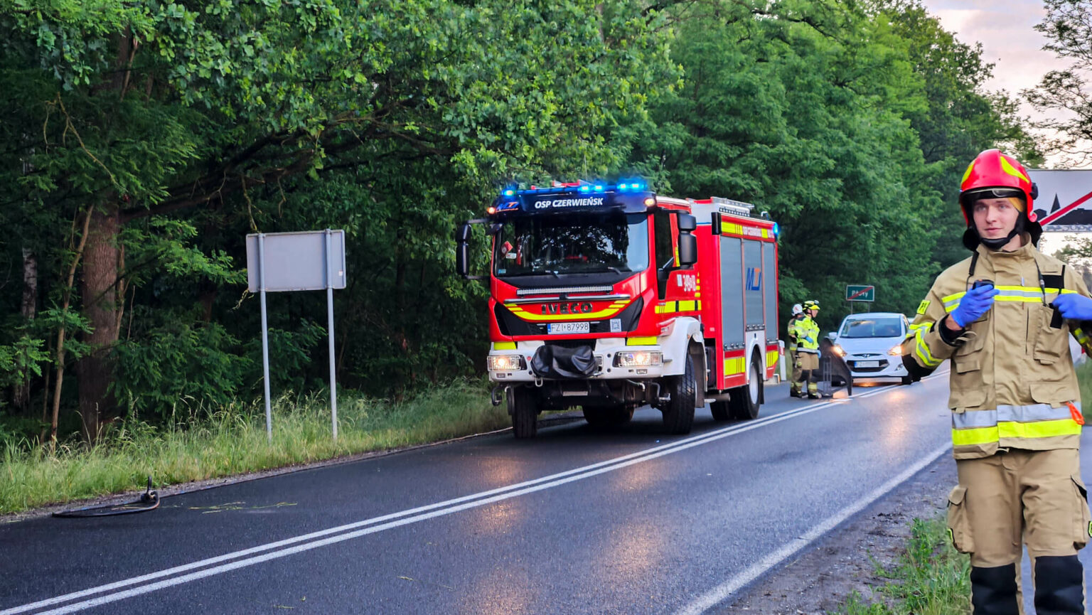 Wypadek na DW280 Zielona G&oacute;ra - wypadek Płoty